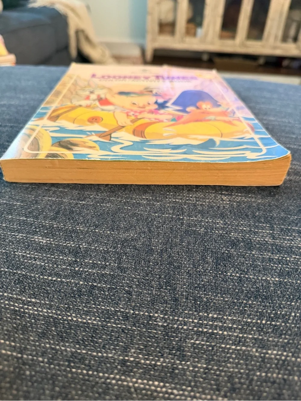 Vintage 1988 Looney Tunes Activity Book Bugs Bunny Daffy Porky Sam